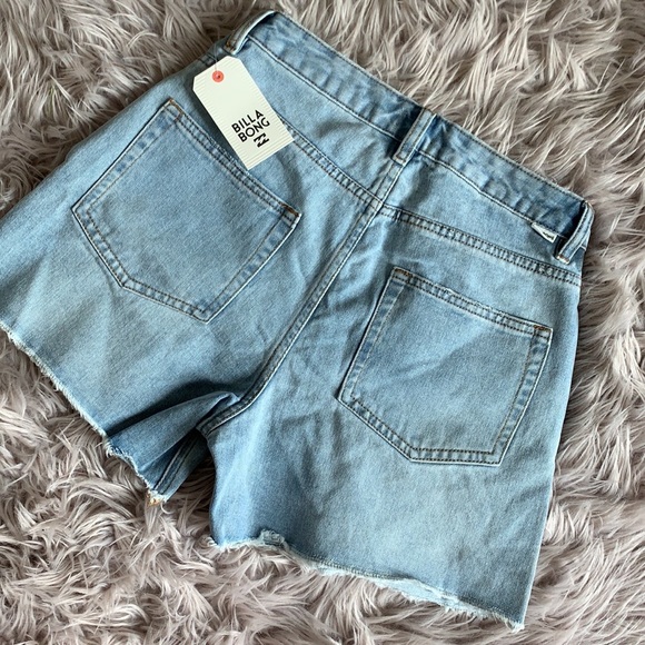 NWT Acid Rinse High Waisted denim billabong short - Picture 7 of 7